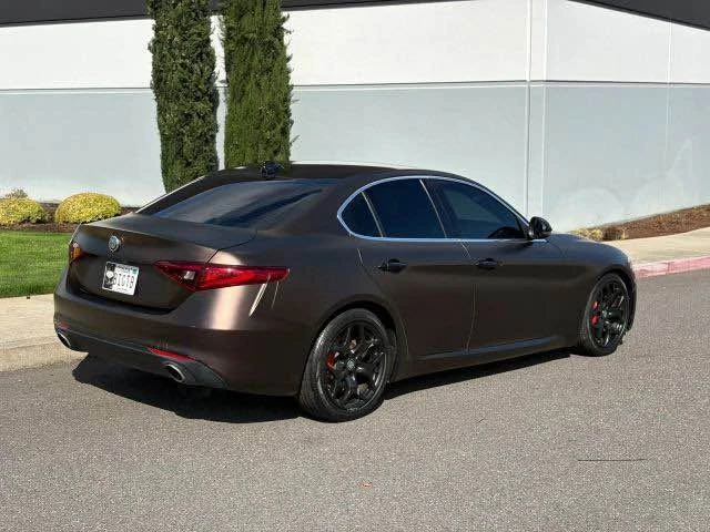 2019 Alfa Romeo Giulia - Image 2 of 20
