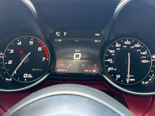 2019 Alfa Romeo Giulia - Image 15 of 20