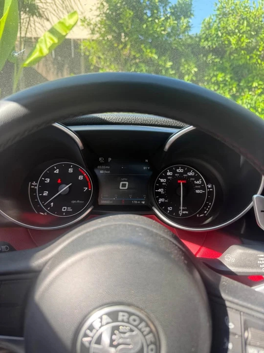 2019 Alfa Romeo Giulia - Image 9 of 10