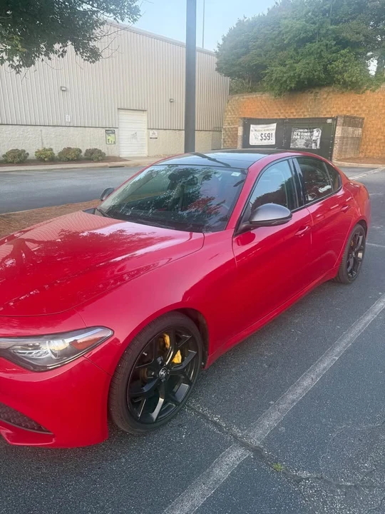2019 Alfa Romeo Giulia - Image 5 of 9