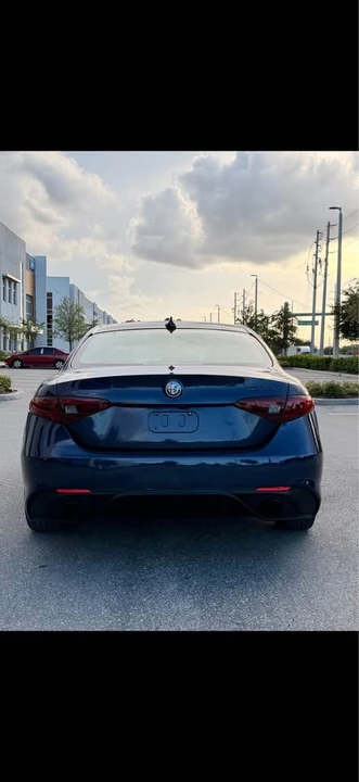 2019 Alfa Romeo Giulia - Image 3 of 19
