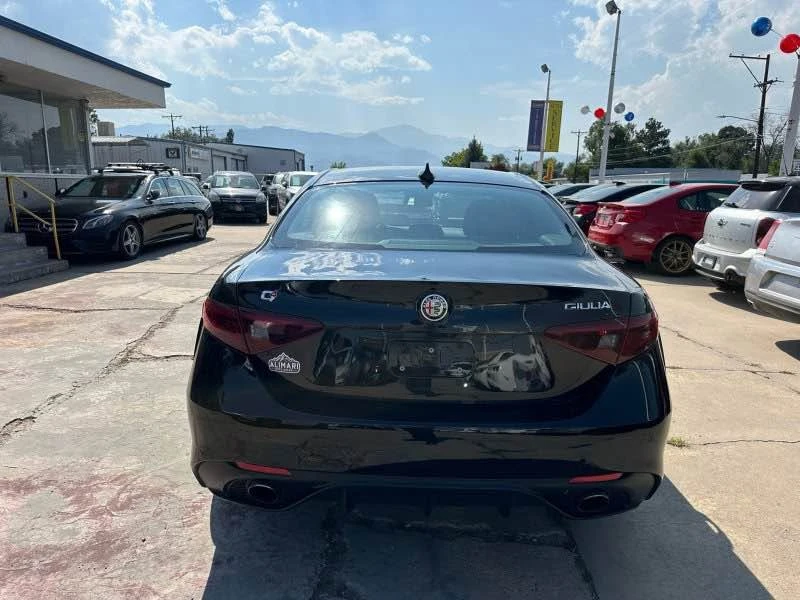 2019 Alfa Romeo Giulia - Image 6 of 18