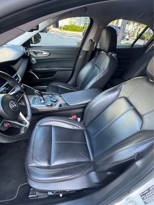 2019 Alfa Romeo Giulia - Image 7 of 9