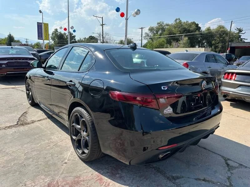 2019 Alfa Romeo Giulia - Image 4 of 18
