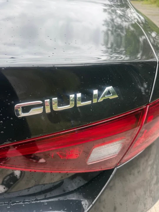 2019 Alfa Romeo Giulia - Image 7 of 20