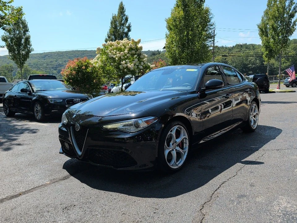 2019 Alfa Romeo Giulia - Image 3 of 20