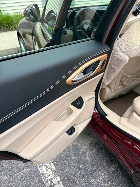 2019 Alfa Romeo Giulia - Image 9 of 10