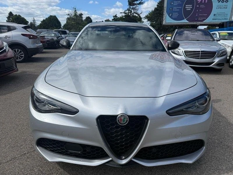 2019 Alfa Romeo Giulia - Image 2 of 20