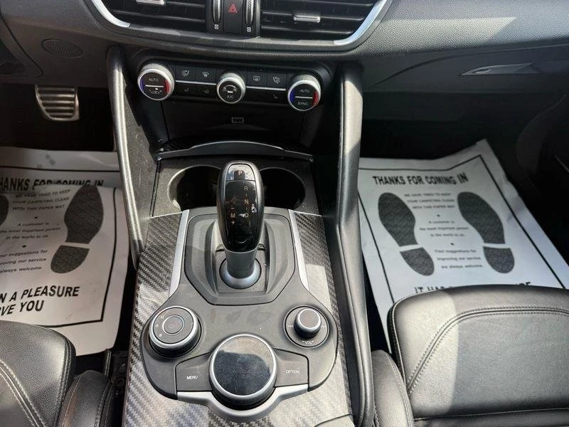 2019 Alfa Romeo Giulia - Image 20 of 20