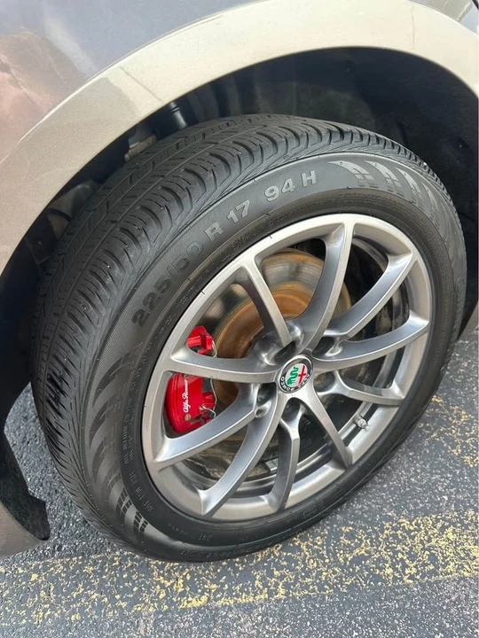 2019 Alfa Romeo Giulia - Image 9 of 11