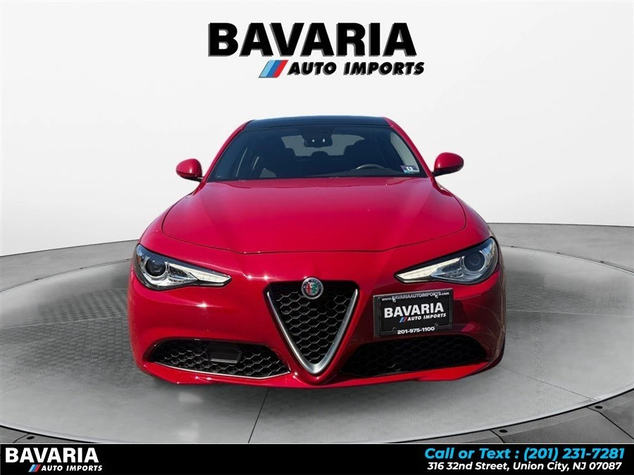 2019 Alfa Romeo Giulia - Image 6 of 20