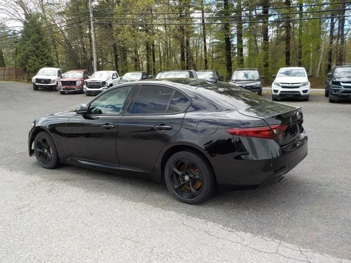2019 Alfa Romeo Giulia - Image 4 of 15