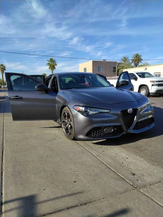 2019 Alfa Romeo Giulia - Image 19 of 20