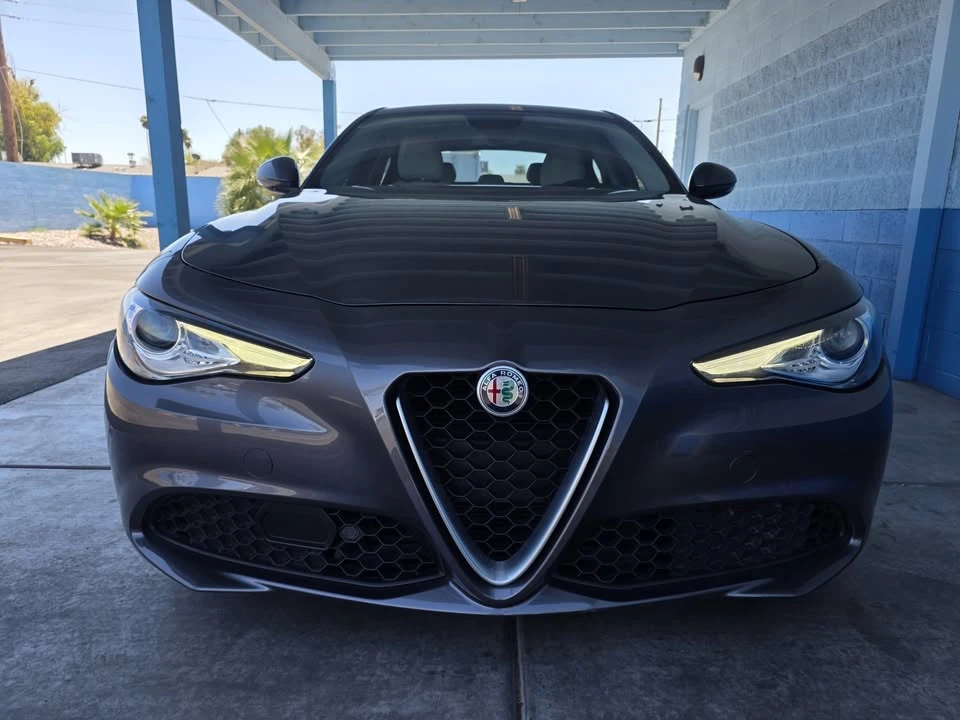 2019 Alfa Romeo Giulia - Image 8 of 18