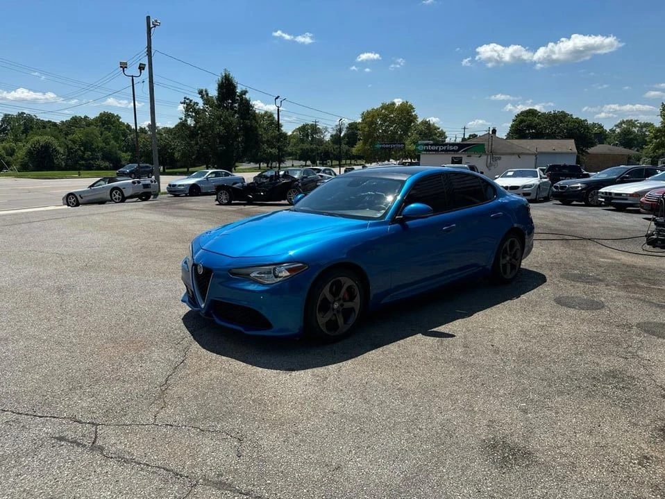 2019 Alfa Romeo Giulia - Image 8 of 20