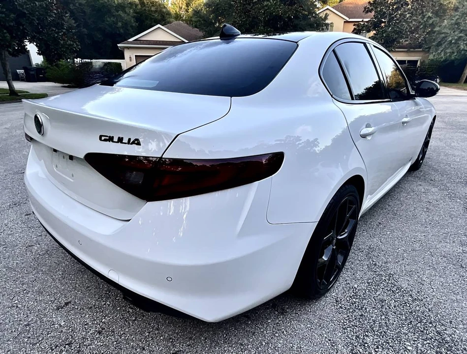 2016 Alfa Romeo Giulia - Image 5 of 24