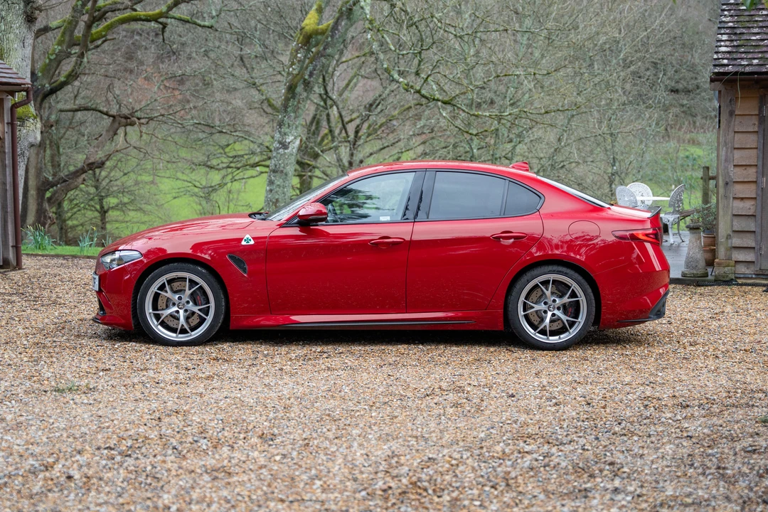 2017 Alfa Romeo Giulia Quadrifoglio - Image 12 of 31
