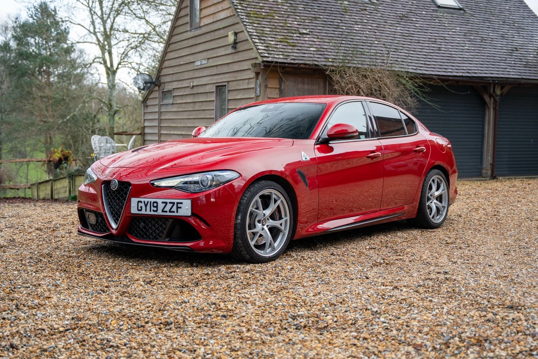 2017 Alfa Romeo Giulia Quadrifoglio - Image 3 of 31