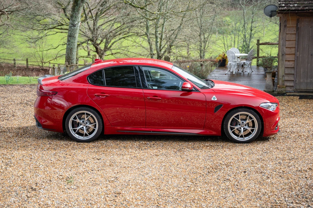 2017 Alfa Romeo Giulia Quadrifoglio - Image 16 of 31
