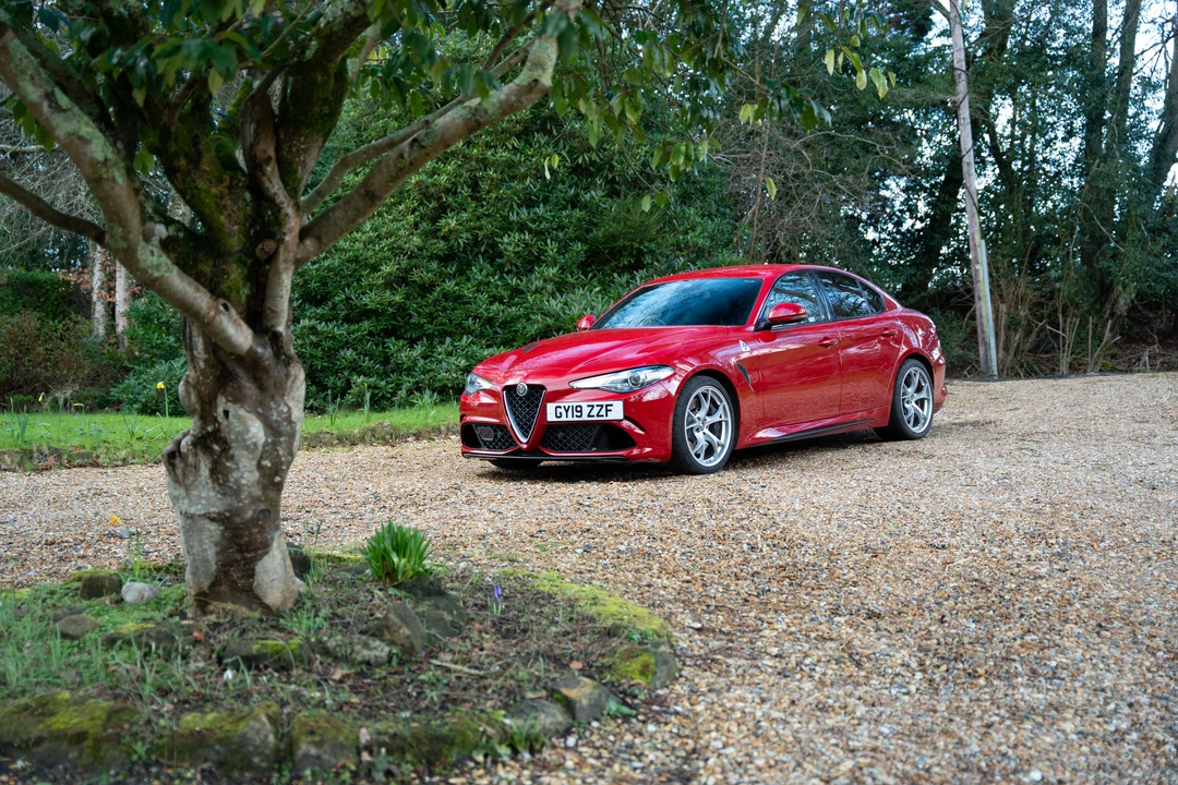 2017 Alfa Romeo Giulia Quadrifoglio - Image 20 of 31