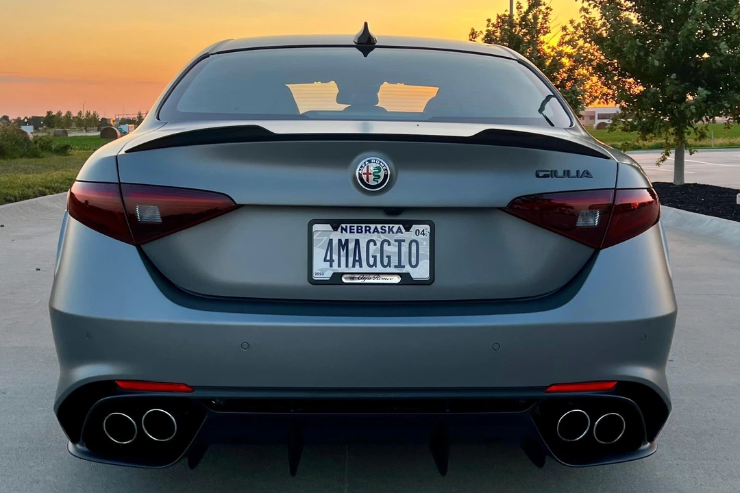 2019 Alfa Romeo Giulia Quadrifoglio - Image 5 of 28
