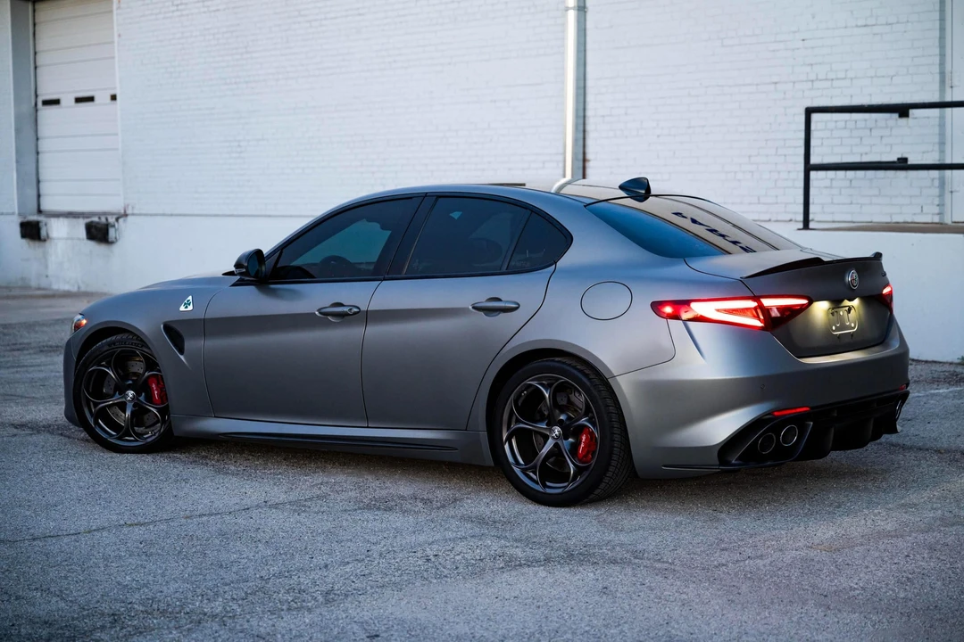 2019 Alfa Romeo Giulia Quadrifoglio - Image 16 of 31