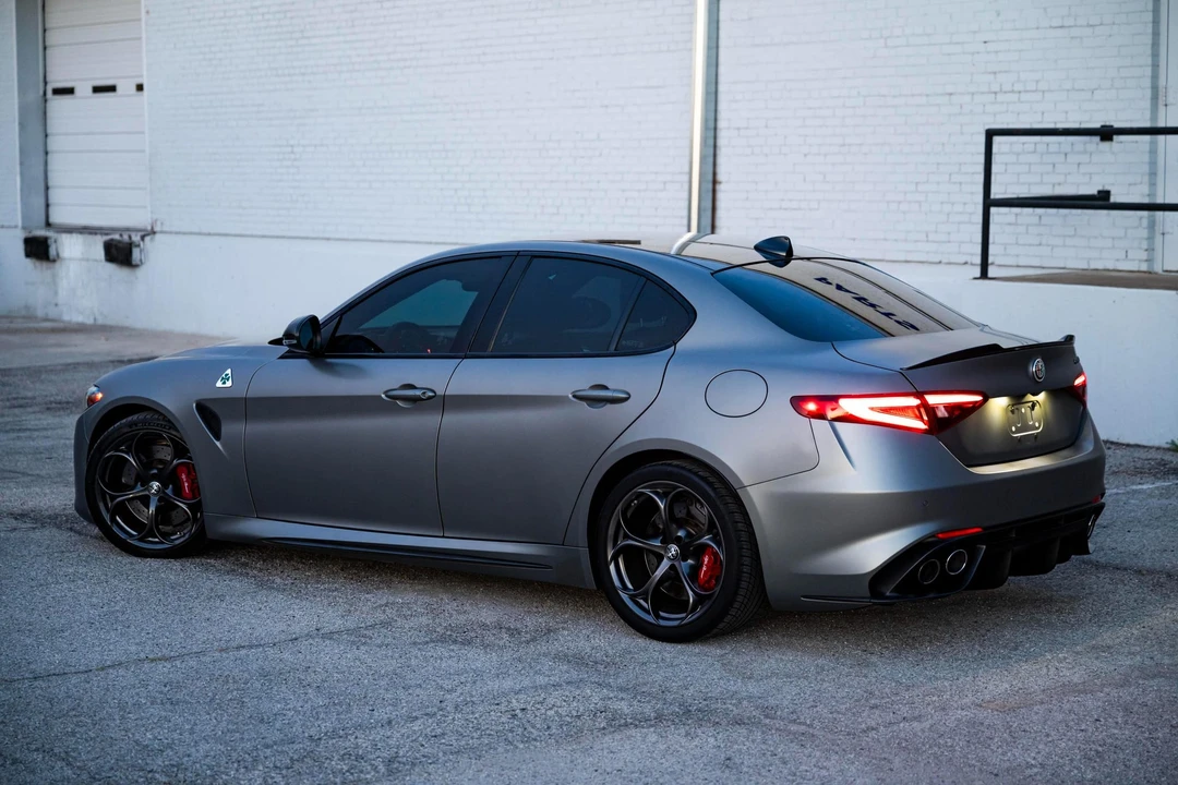 2019 Alfa Romeo Giulia Quadrifoglio - Image 15 of 31