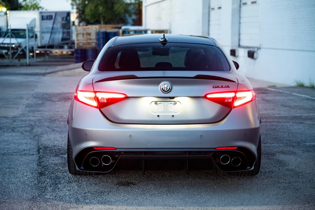 2019 Alfa Romeo Giulia Quadrifoglio - Image 12 of 31