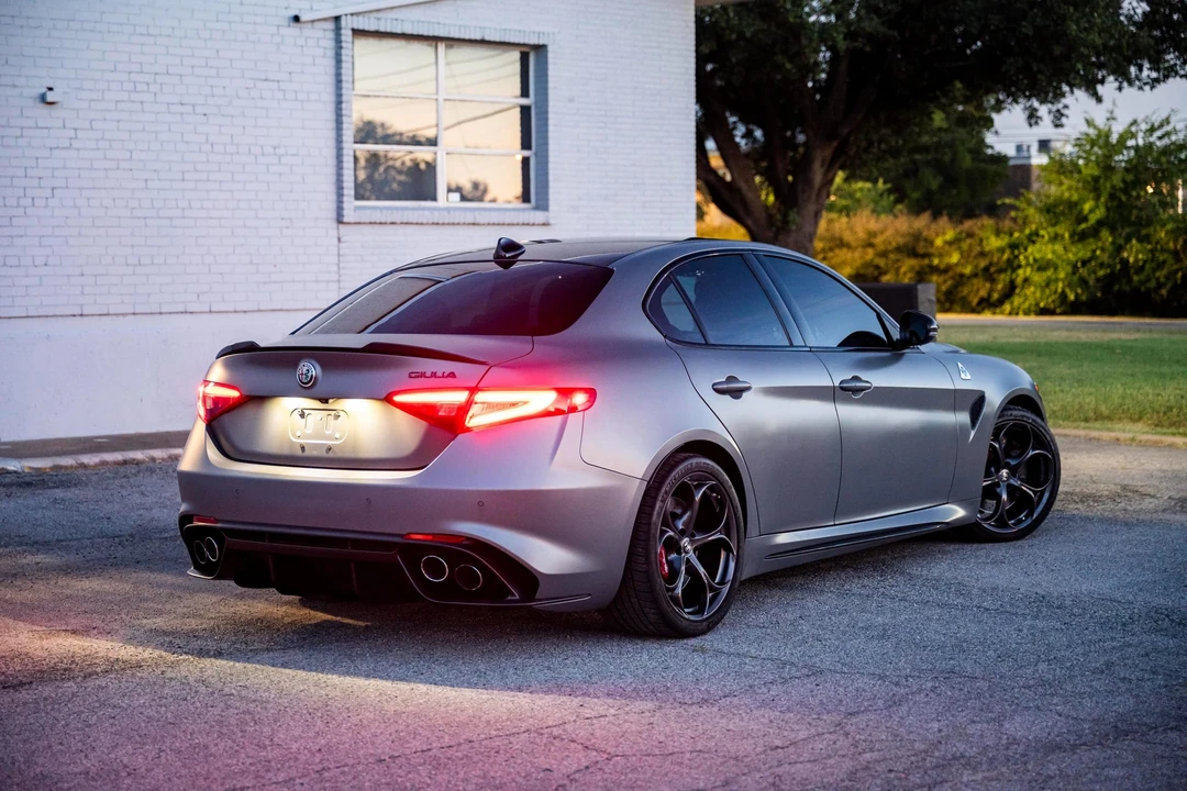 2019 Alfa Romeo Giulia Quadrifoglio - Image 9 of 31