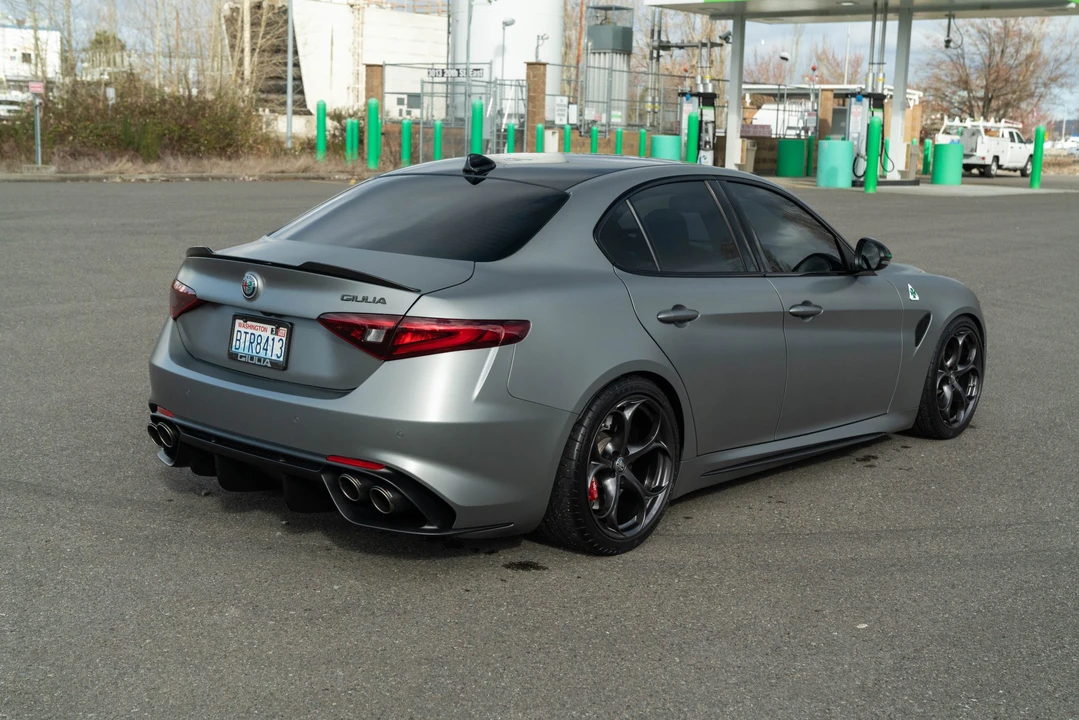 2019 Alfa Romeo Giulia Quadrifoglio - Image 28 of 31