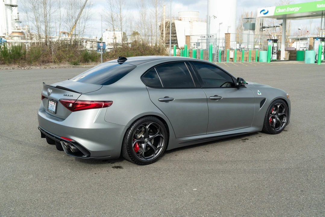 2019 Alfa Romeo Giulia Quadrifoglio - Image 29 of 31