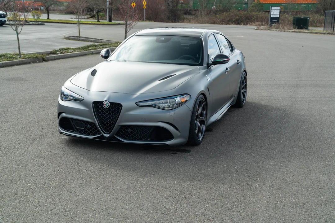 2019 Alfa Romeo Giulia Quadrifoglio - Image 2 of 31