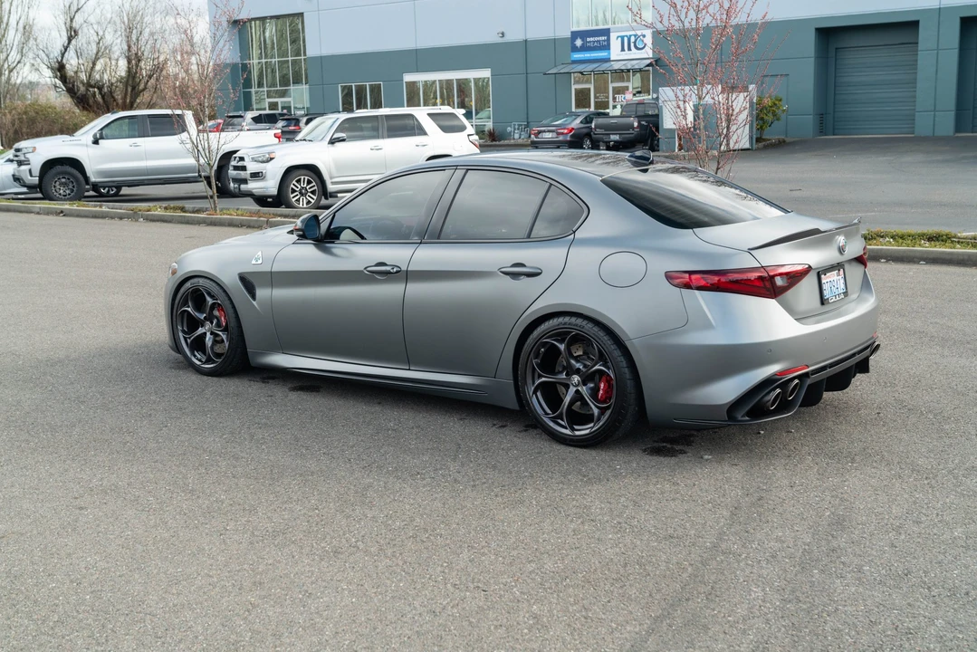 2019 Alfa Romeo Giulia Quadrifoglio - Image 15 of 31