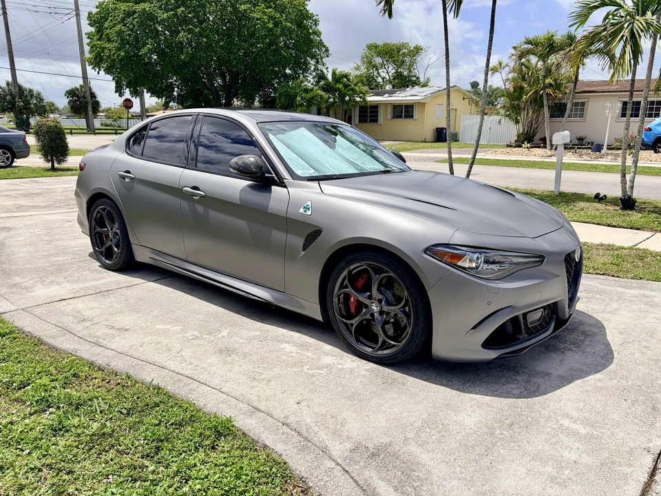 2019 Alfa Romeo Giulia Quadrifoglio - Image 2 of 31