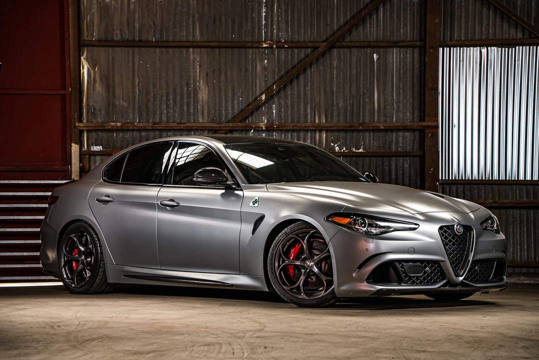 2019 Alfa Romeo Giulia Quadrifoglio - Image 2 of 31