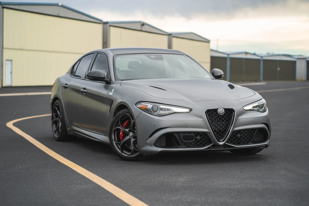 2019 Alfa Romeo Giulia Quadrifoglio - Image 17 of 31