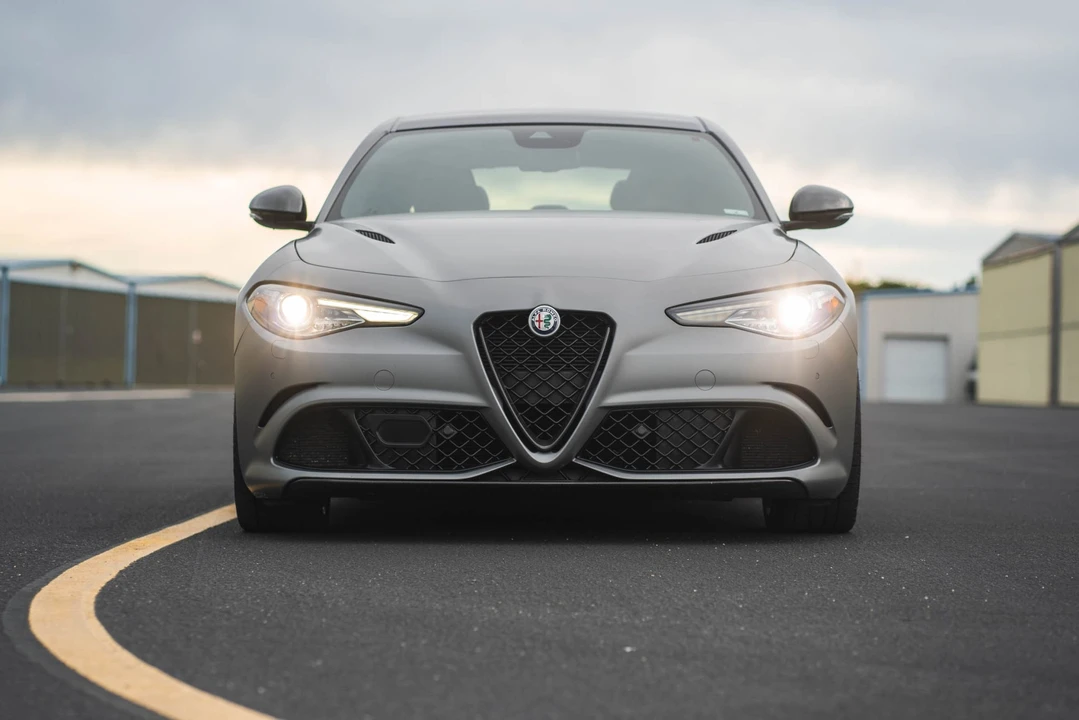 2019 Alfa Romeo Giulia Quadrifoglio - Image 9 of 31
