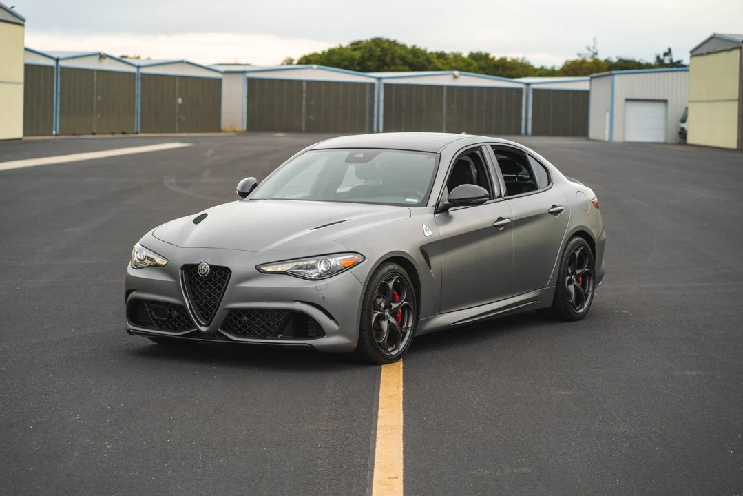 2019 Alfa Romeo Giulia Quadrifoglio - Image 3 of 31