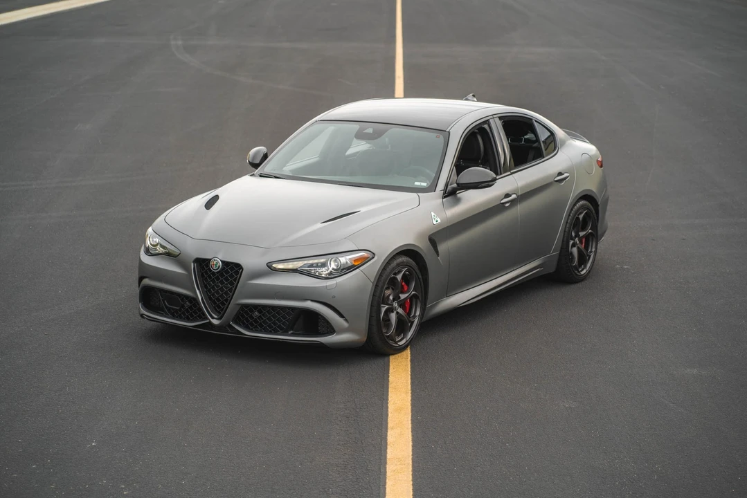 2019 Alfa Romeo Giulia Quadrifoglio - Image 5 of 31
