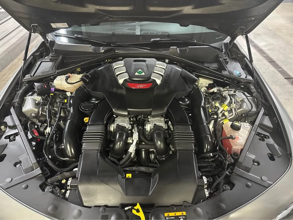 2019 Alfa Romeo Giulia Quadrifoglio - Image 12 of 13