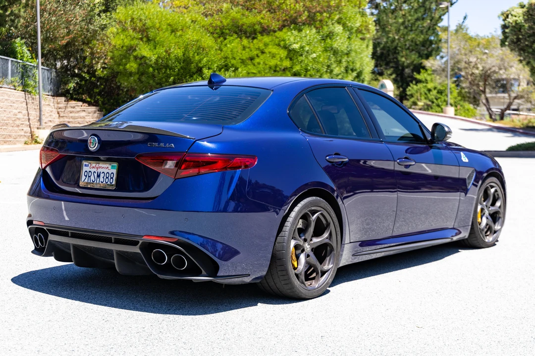 2019 Alfa Romeo Giulia Quadrifoglio - Image 9 of 31