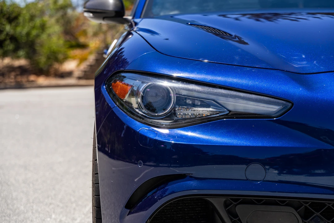 2019 Alfa Romeo Giulia Quadrifoglio - Image 11 of 31