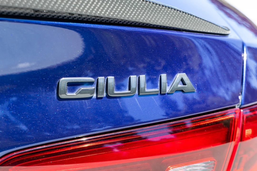 2019 Alfa Romeo Giulia Quadrifoglio - Image 29 of 31