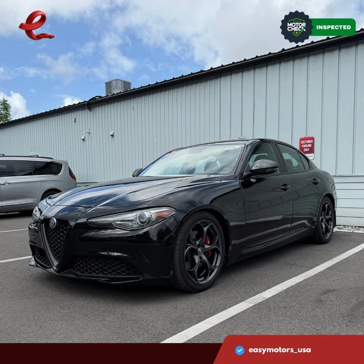 2019 Alfa Romeo Giulia - Image 2 of 15