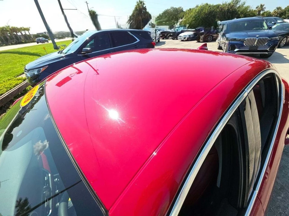 2019 Alfa Romeo Giulia - Image 5 of 12