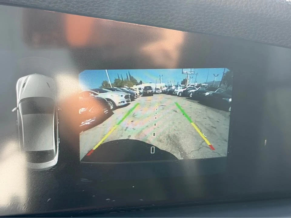 2019 Alfa Romeo Giulia - Image 16 of 17