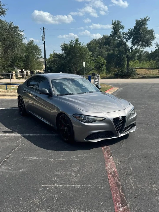 2019 Alfa Romeo Giulia - Image 2 of 6