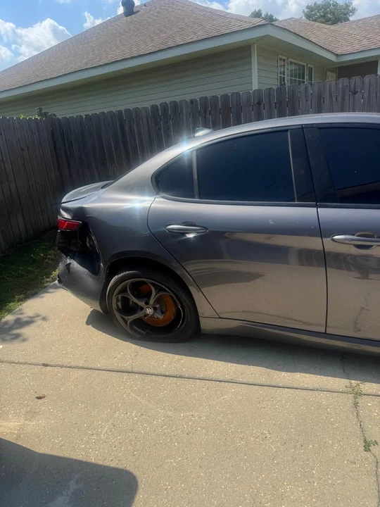 2019 Alfa Romeo Giulia - Image 8 of 11
