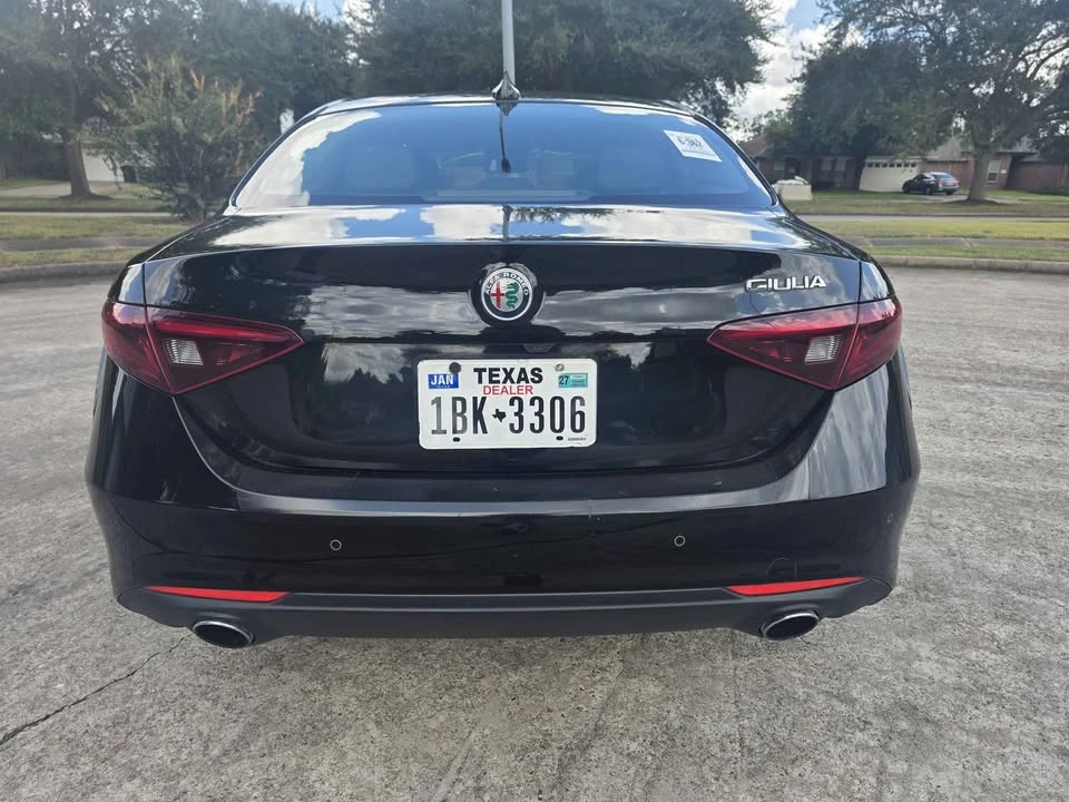 2019 Alfa Romeo Giulia - Image 4 of 20