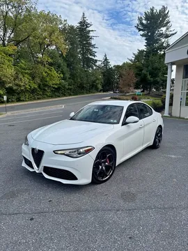 2019 Alfa Romeo Giulia Sport Q4